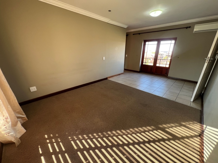 To Let 3 Bedroom Property for Rent in Wilkoppies North West